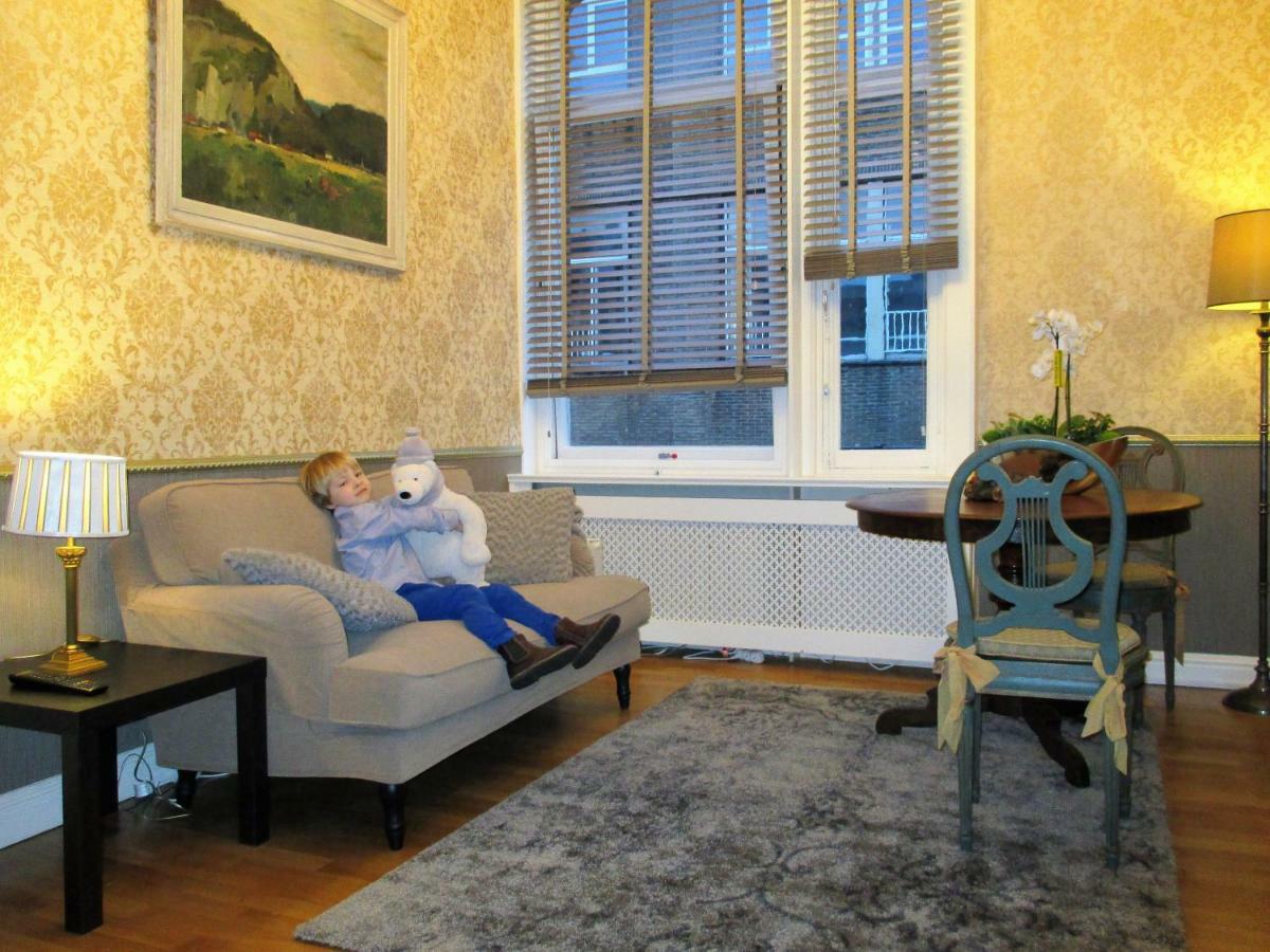 Apartments Suites In アントウェルペン 部屋 写真